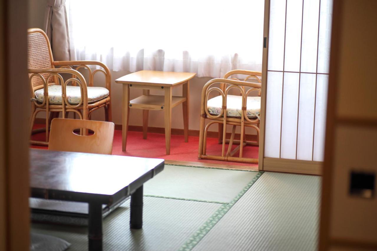 Tsukasaya Ryokan Tsuruoka Bagian luar foto