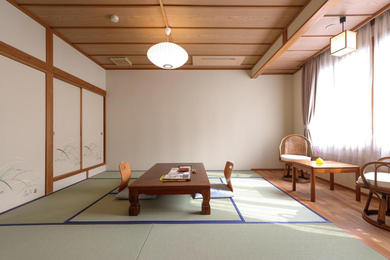 Tsukasaya Ryokan Tsuruoka Bagian luar foto