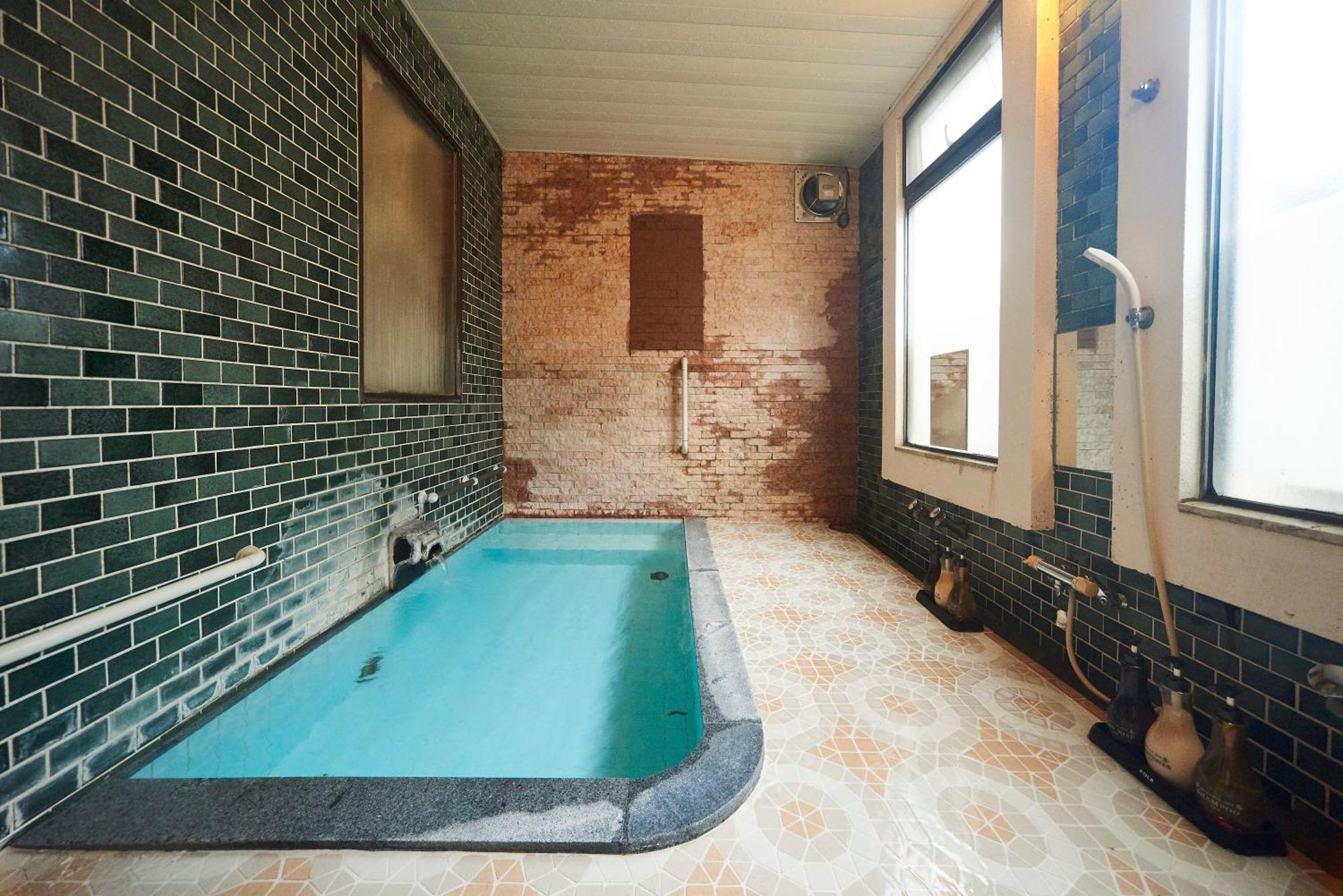 Tsukasaya Ryokan Tsuruoka Bagian luar foto